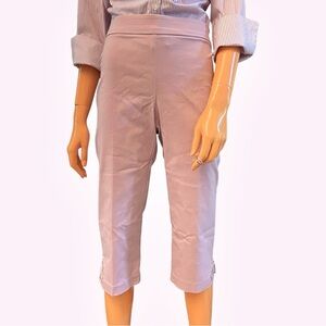 COUNTERPARTS Petite Embellished Capris / Pedal Pushers